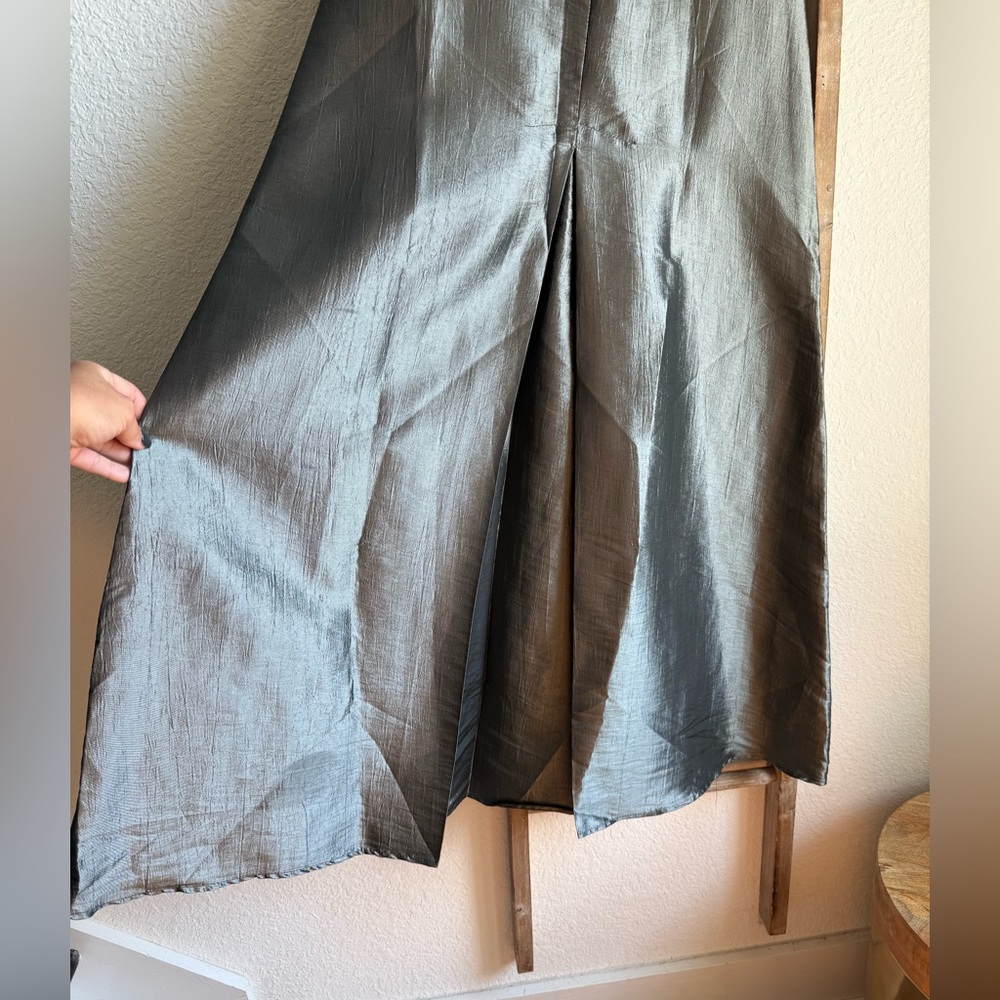 579 metallic long maxi skirt sz: XS - Picture 3 of 8